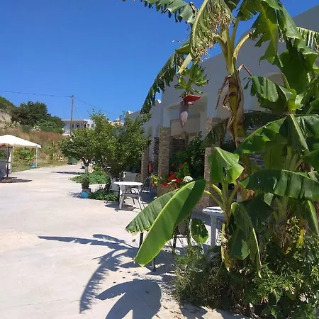 Aparthotel Efi Studio 3*