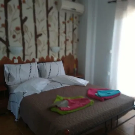Aparthotel Efi Studio