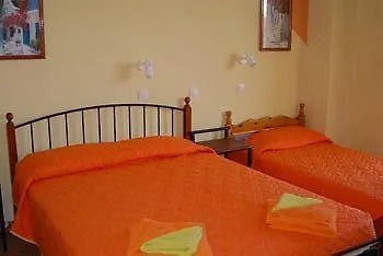 Efi Studio Apartahotel Kéfalos