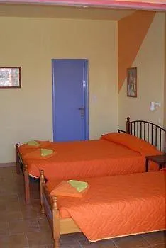 Efi Studio Apartahotel Kéfalos