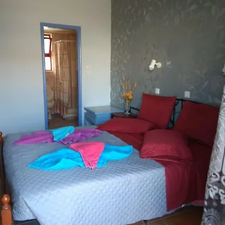 Apartahotel Efi Studio 3*