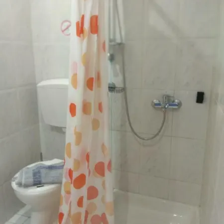 Apartahotel Efi Studio 3*